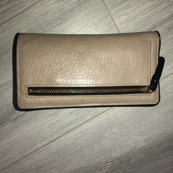 Kate Spade wallet - Picture 3 of 3